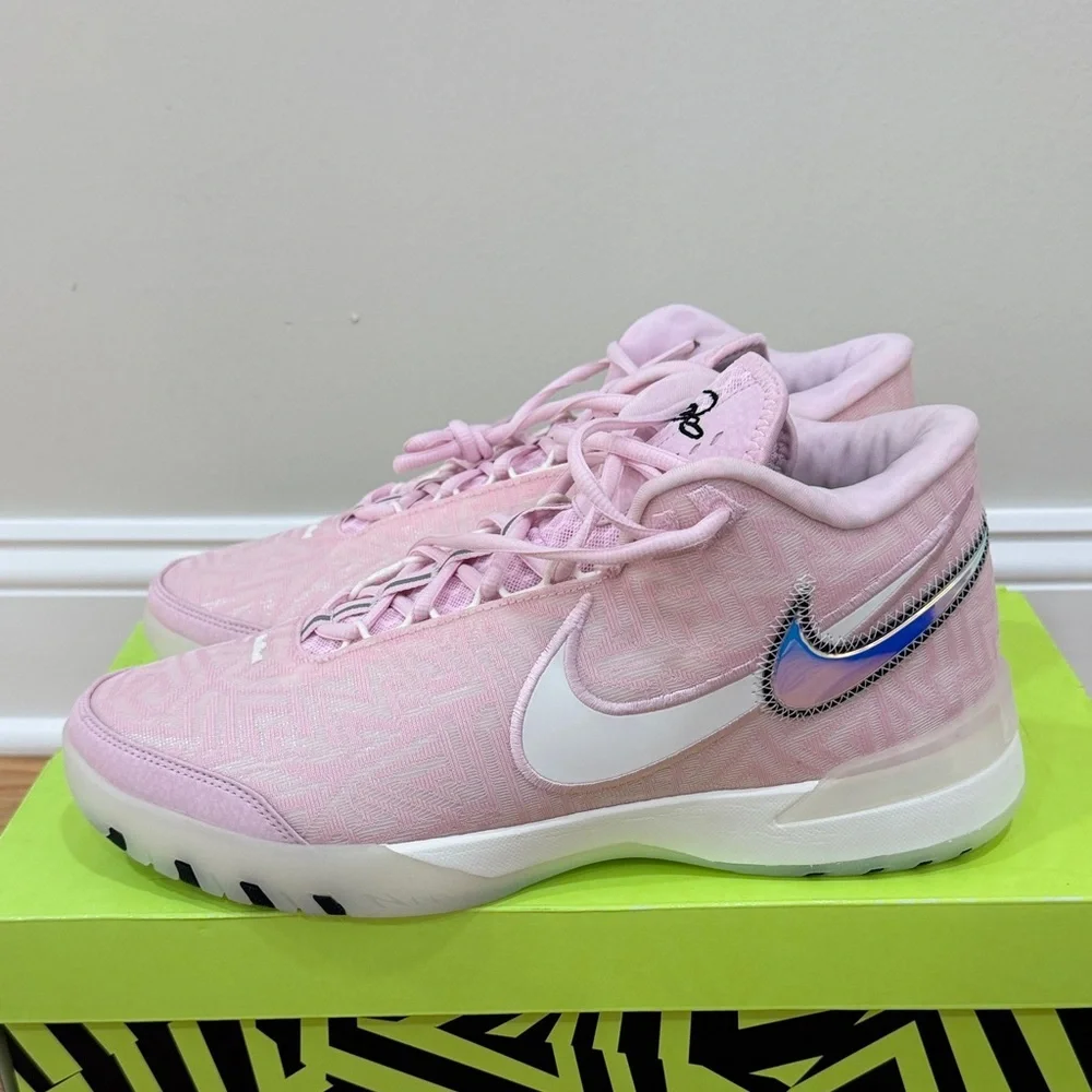 Nike - LeBron NXXT Genisus - men size 12 - brand new with box